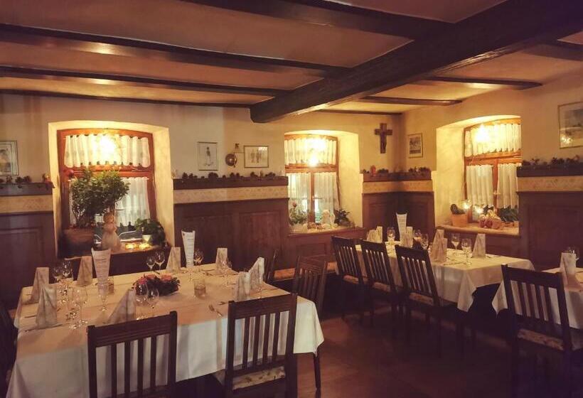 ホテル Landgasthof Büttel