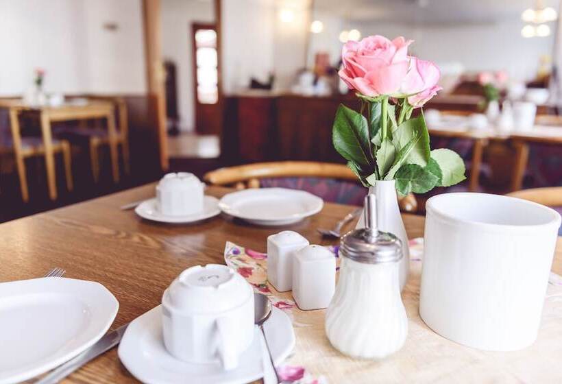 فندق Landgasthof Schwabhausen