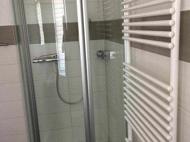 ホテル Landgasthof Schwabhausen