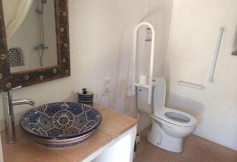 فندق Las Piedras