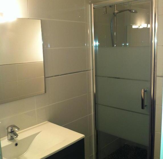 Отель L'Eau Des Collines