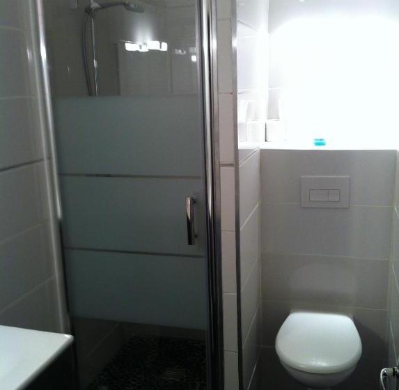 Отель L'Eau Des Collines