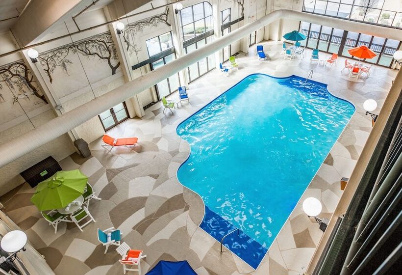 فندق Lodge Of The Ozarks