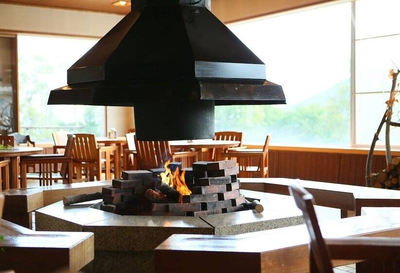 فندق Madarao Kogen