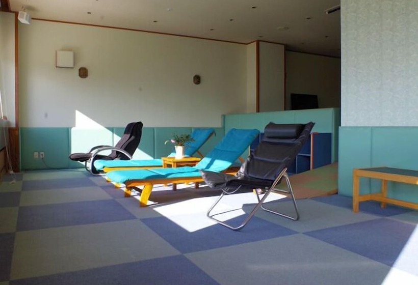 فندق Madarao Kogen