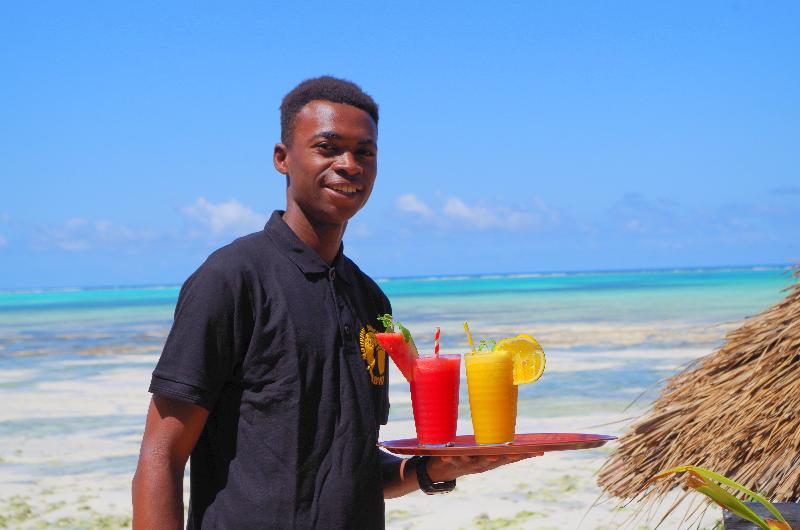 בית מלון כפרי Mbuyuni Beach Village