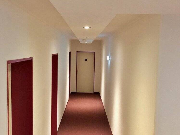 Montana Hotel Köln Bonn Airport