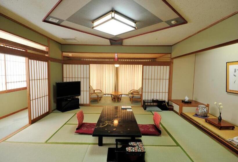 هتل Nisshokan Shinkan Baishokaku