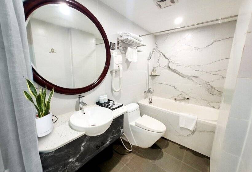 Hanoi Siva Luxury Hotel & Travel