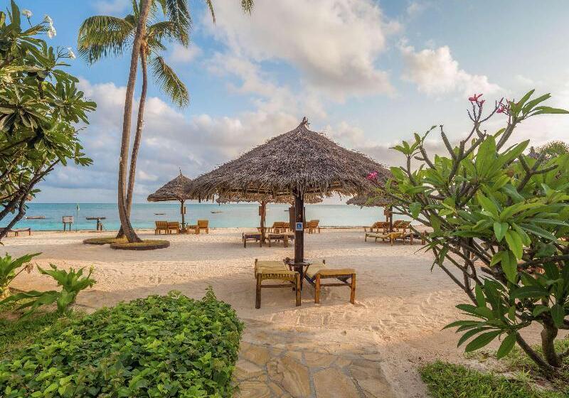 Отель Nungwi Beach Resort By Turaco