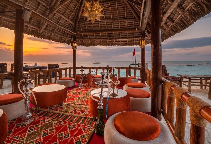 Отель Nungwi Beach Resort By Turaco