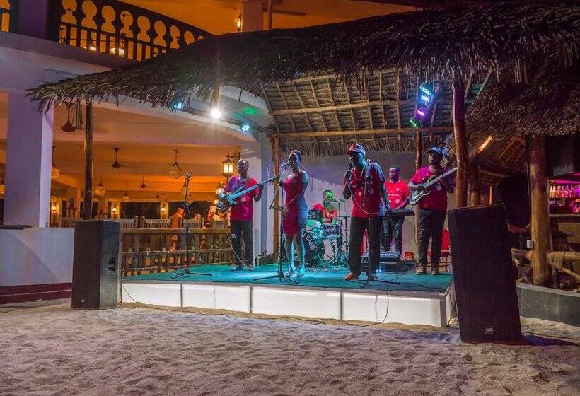 Отель Nungwi Beach Resort By Turaco