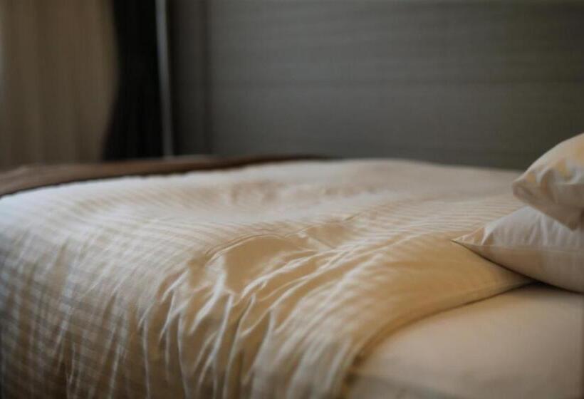 فندق Okayama Koraku