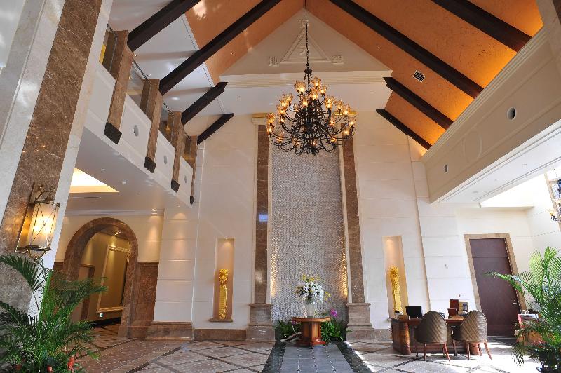 酒店 Okinawa Kariyushi Resort Exes Onna