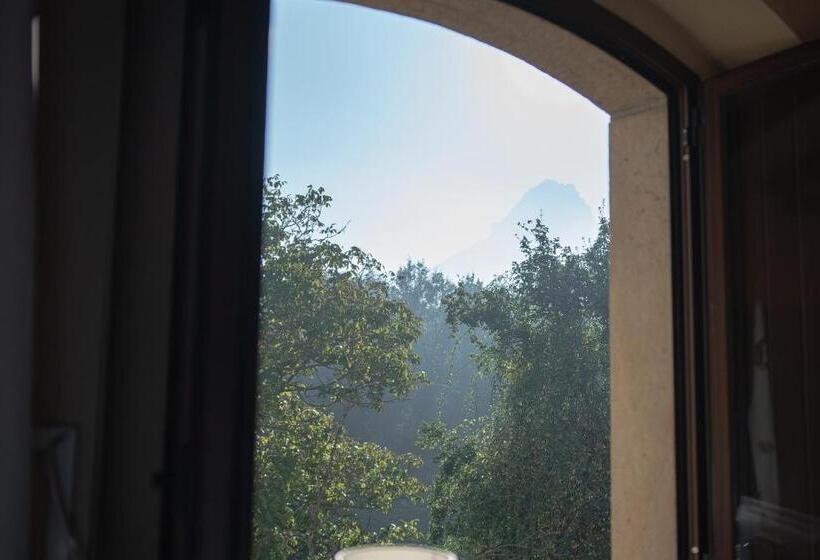 Olatzea Landa Hotela