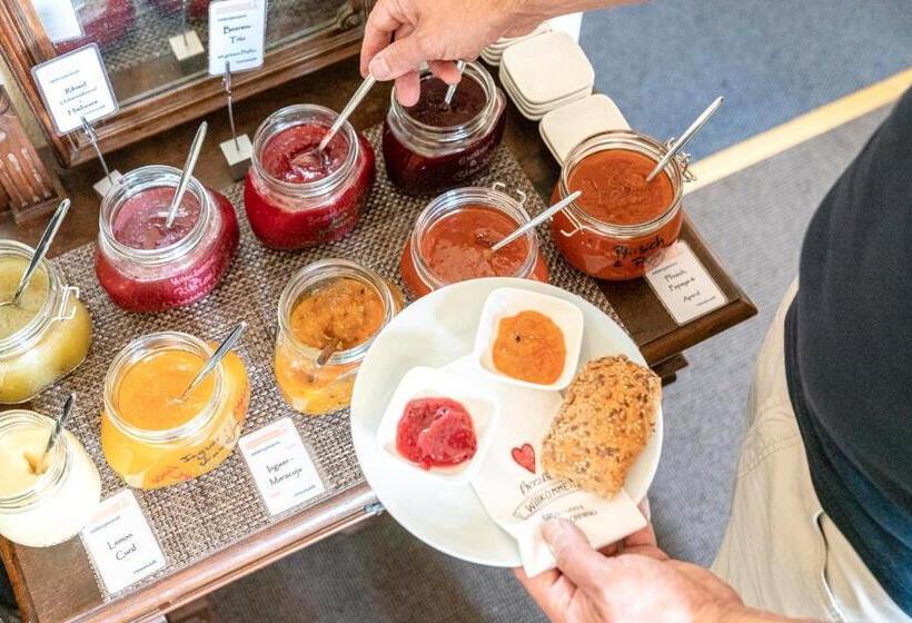 هتل Pension Am Siegestor