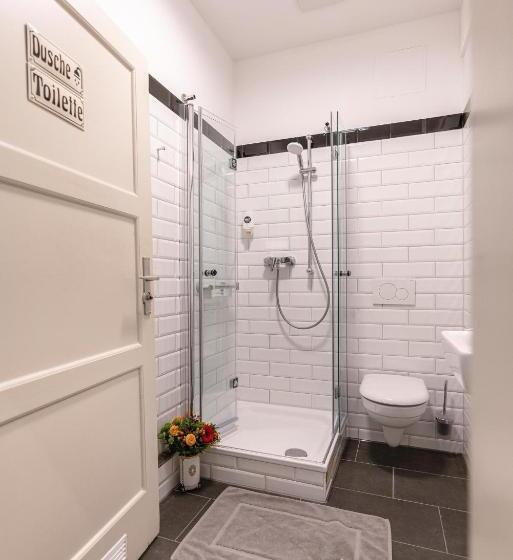 هتل Pension Am Siegestor