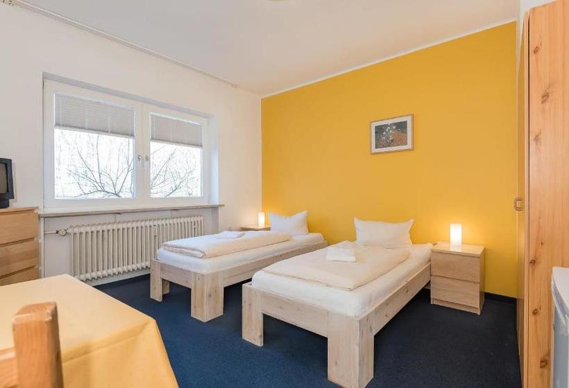 فندق Pension Carl Aschheim