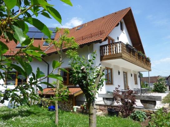 ホテル Pension Grünes Herz