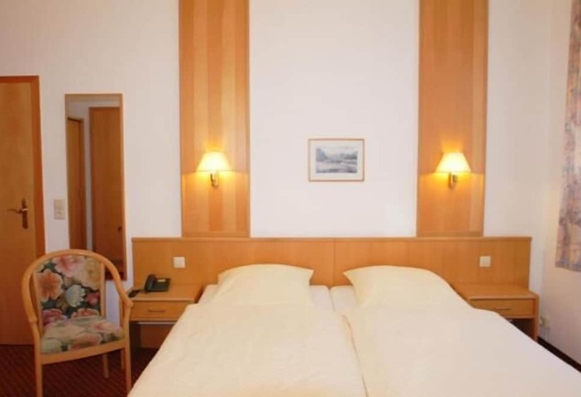 فندق Pension Kaden