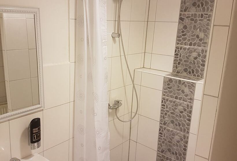 هتل Pension Reiter