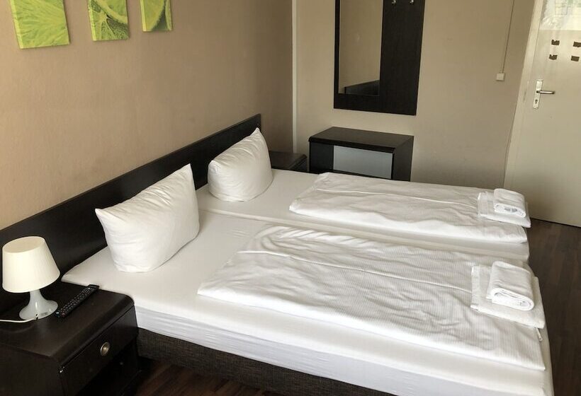 هتل Pension Reiter