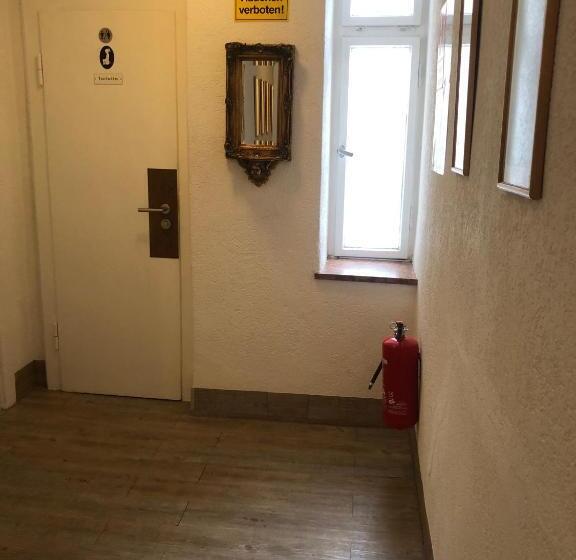 酒店 Pension Schmellergarten