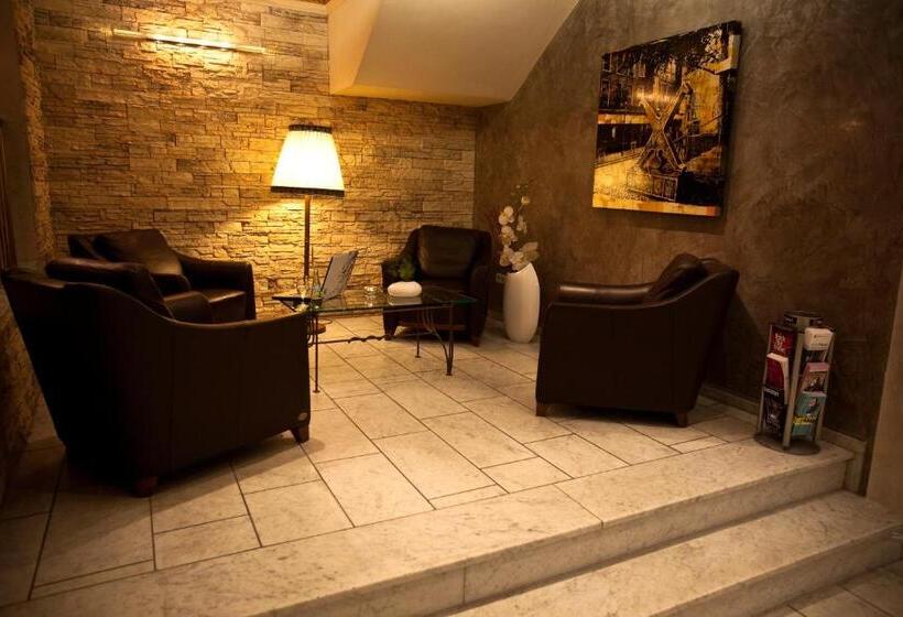 هتل Petersburg Superior