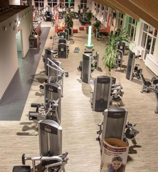 هتل Roter Hahn Bed & Breakfast