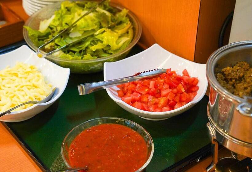 Отель Route Inn Grantia Ishigaki