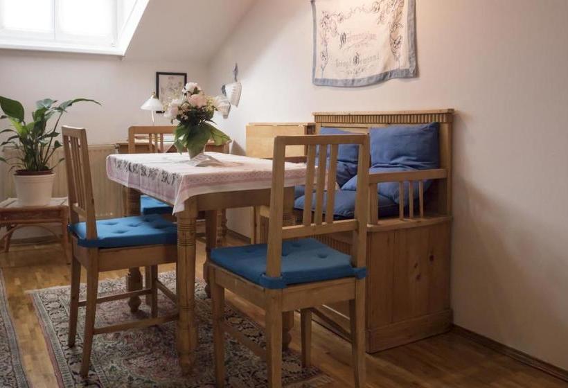 هتل Schneider Gössl