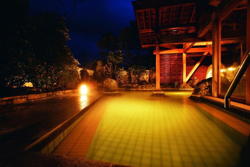 בית מלון כפרי Shiratamano Yu Senkei