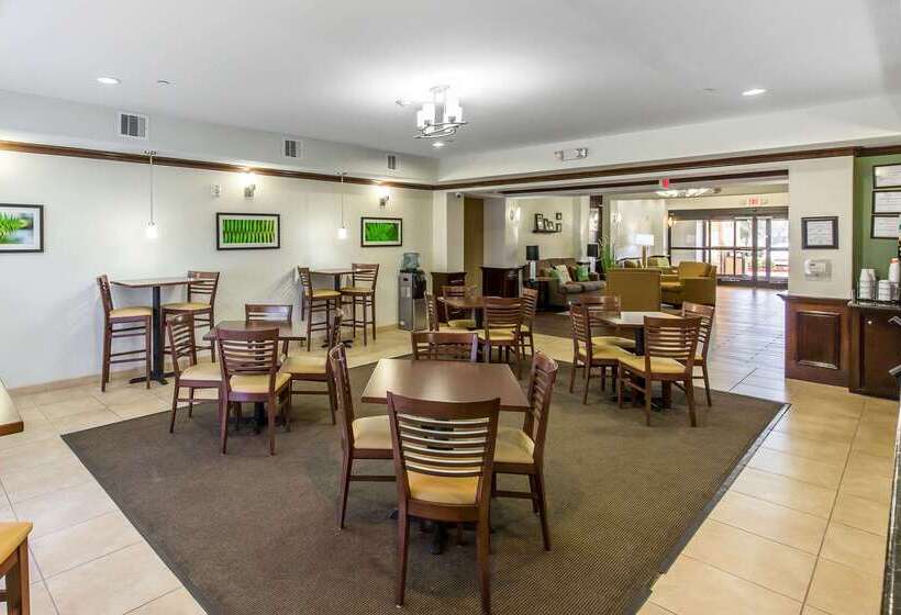 هتل Sleep Inn & Suites Bush Intercontinental  Iah East