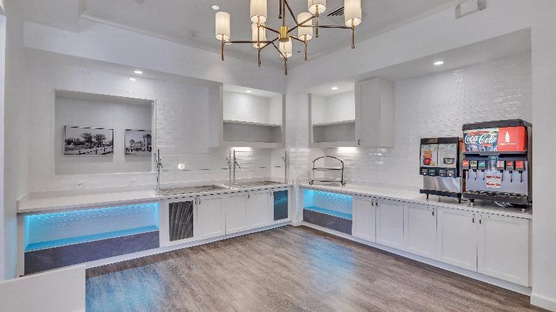 فندق Staybridge Suites Savannah Historic District, An Ihg