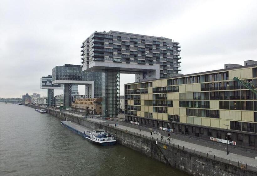 فندق Stayincologne