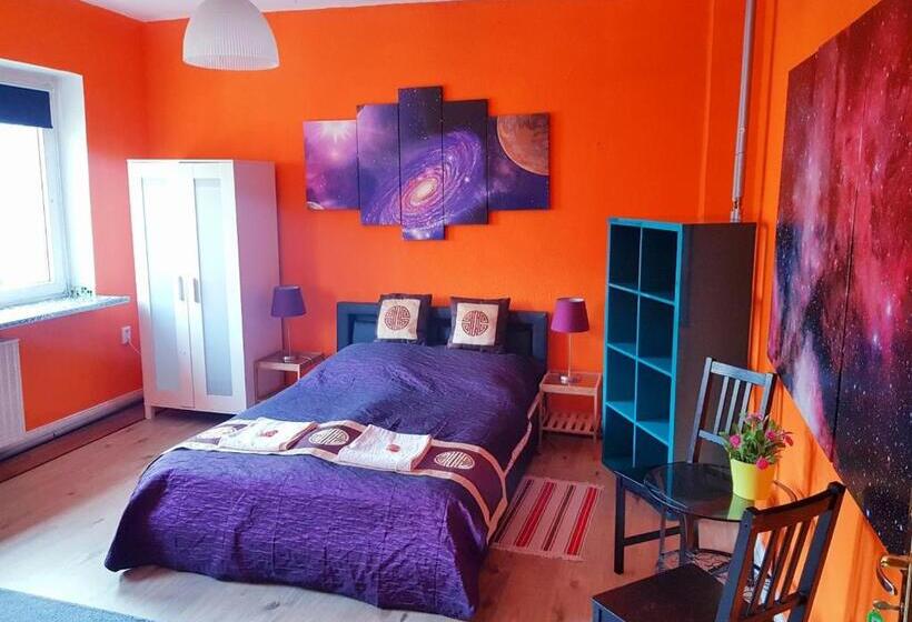 فندق Stayincologne