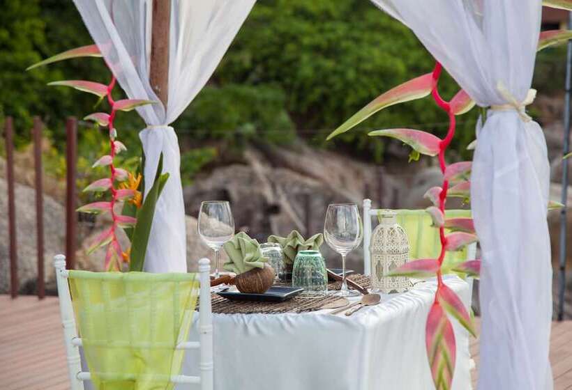 בית מלון כפרי The Kala Samui