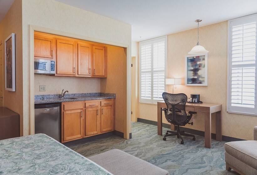 בית מלון כפרי The Parkview