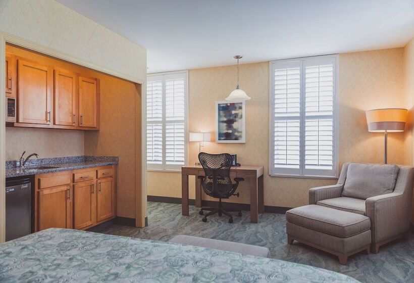 בית מלון כפרי The Parkview