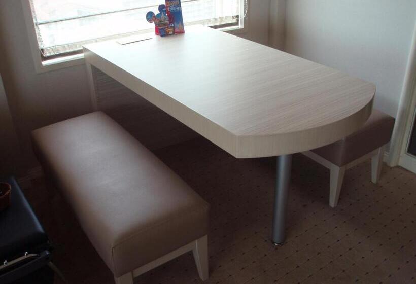 Urayasu Brighton Hotel Tokyo Bay