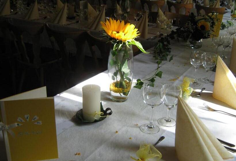 Отель Wegeners Landhaus Ug