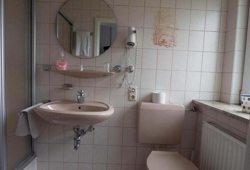 فندق Wegeners Landhaus Ug