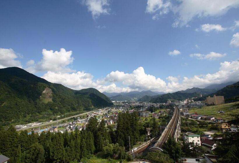 בית מלון כפרי Takahan