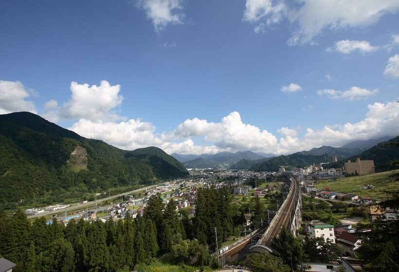 בית מלון כפרי Takahan