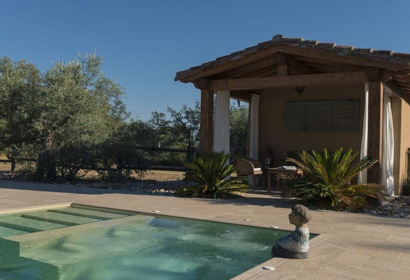 La Casona De Valfrío