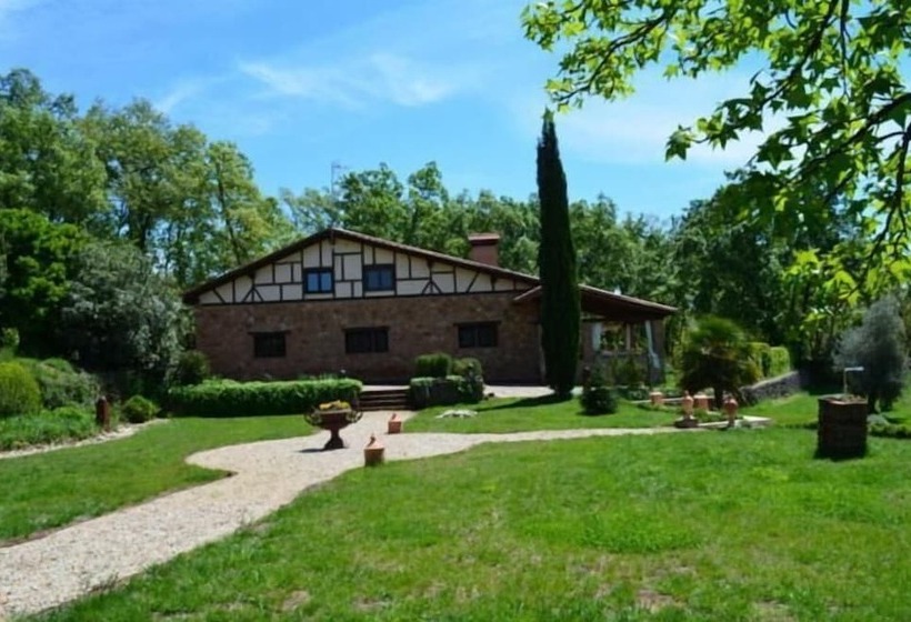 La Casona De Valfrío