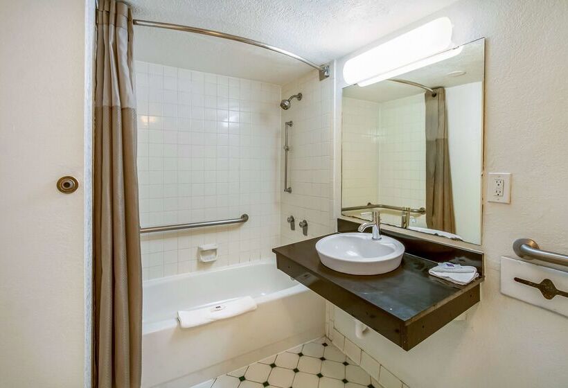 Motel 6euless, Tx Dfw West