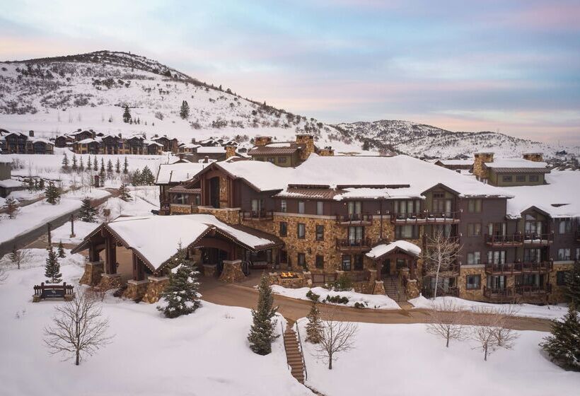 리조트 Waldorf Astoria Park City