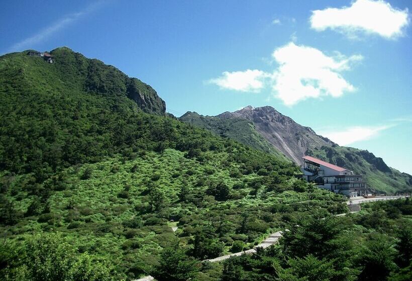 Unzen Miyazaki Ryokan