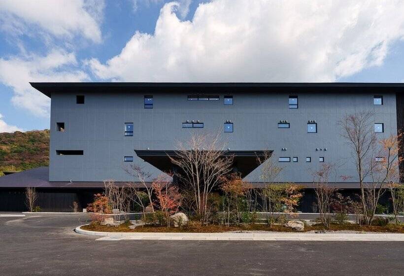 Unzen Miyazaki Ryokan